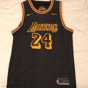 Nike LA Lakers Kobe Bryant Statement Jersey